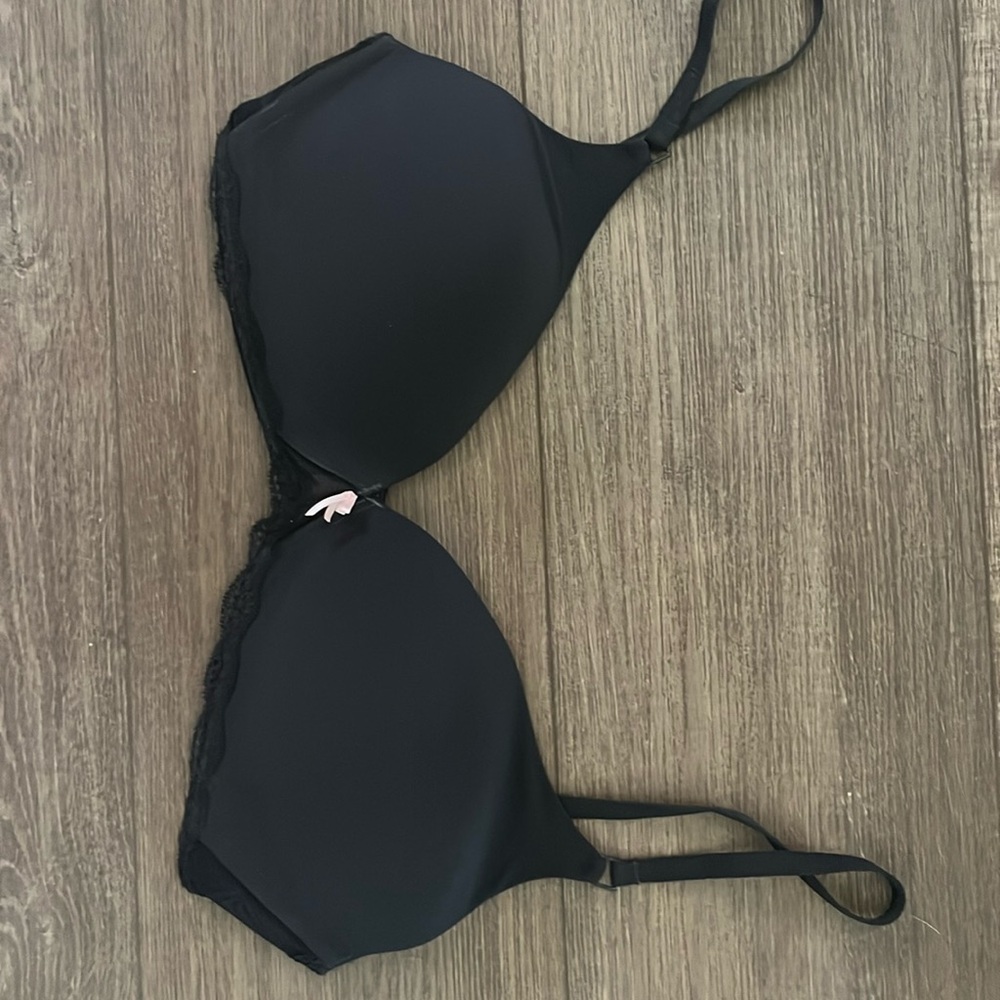 Victorias Secret Angela black bra 36C preowned